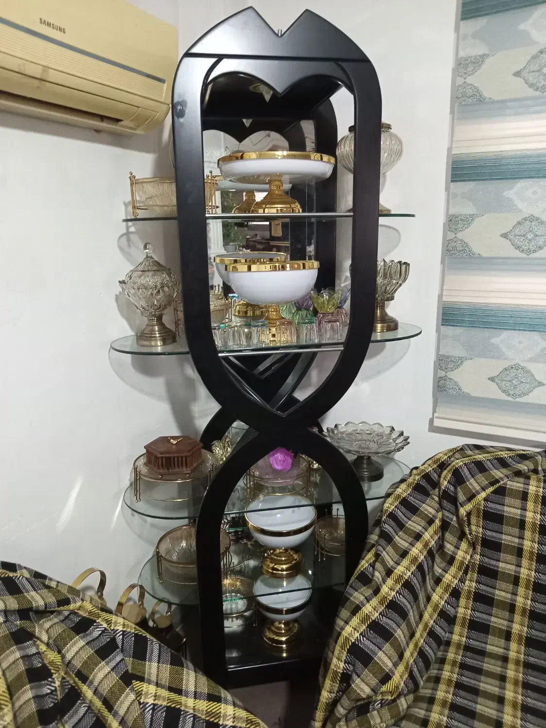 بوفه|بوفه، ویترین، کنسول|تالش, هشتپر|دیوار