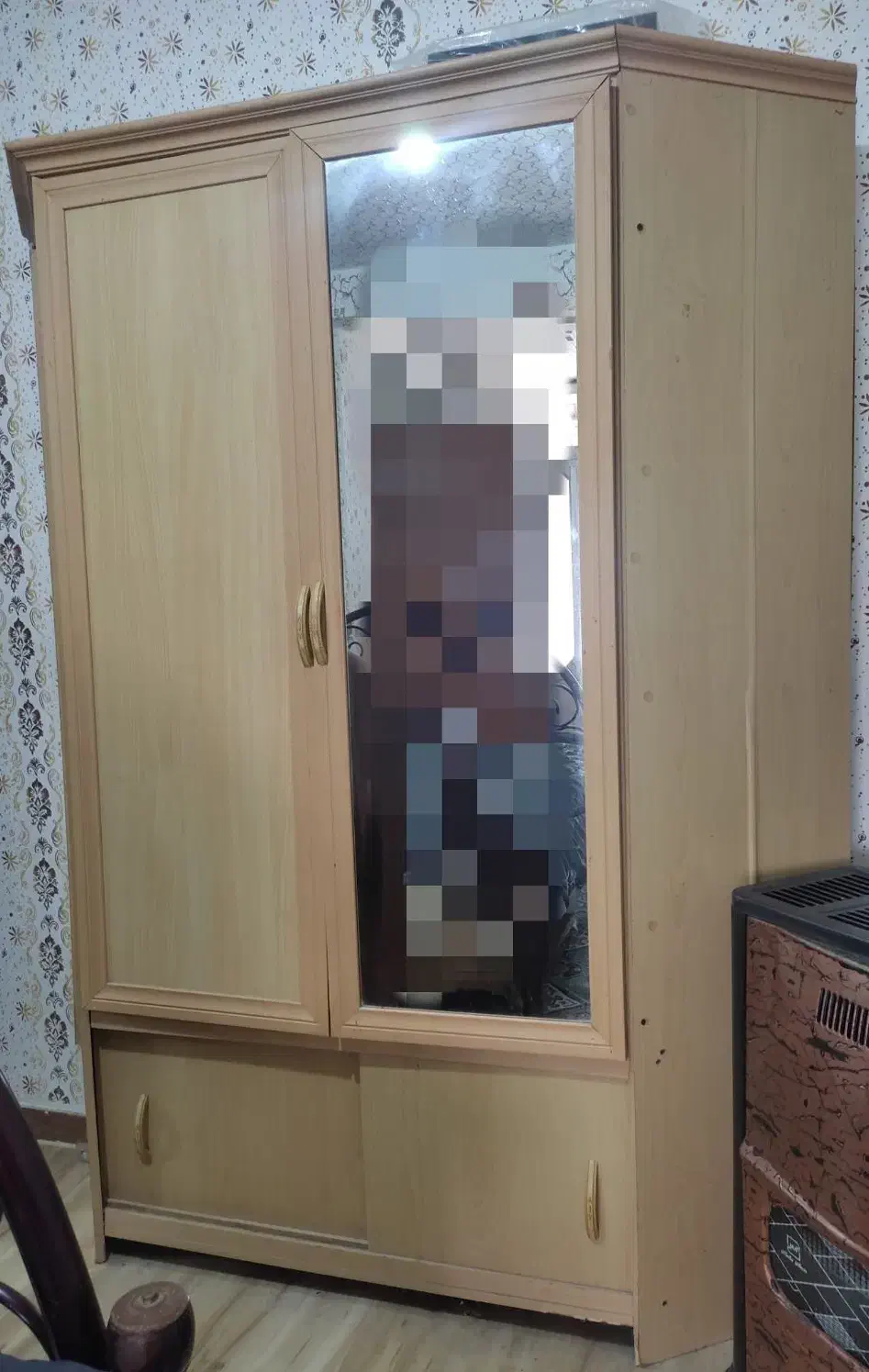 کمد لباس و دراور|جاکفشی، کمد، دراور|صومعه‌سرا, |دیوار