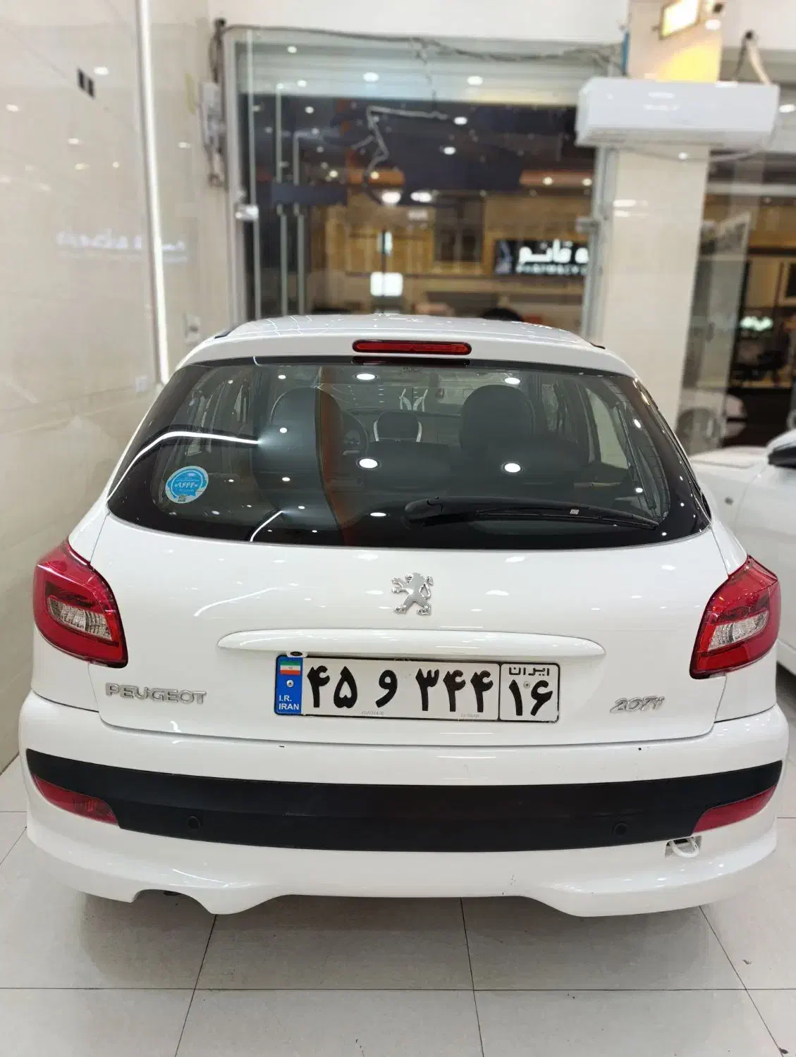 پژو 207 دنده 1402فلز  اتوگالری نبی ئی|خودرو سواری و وانت|قم, بنیاد|دیوار