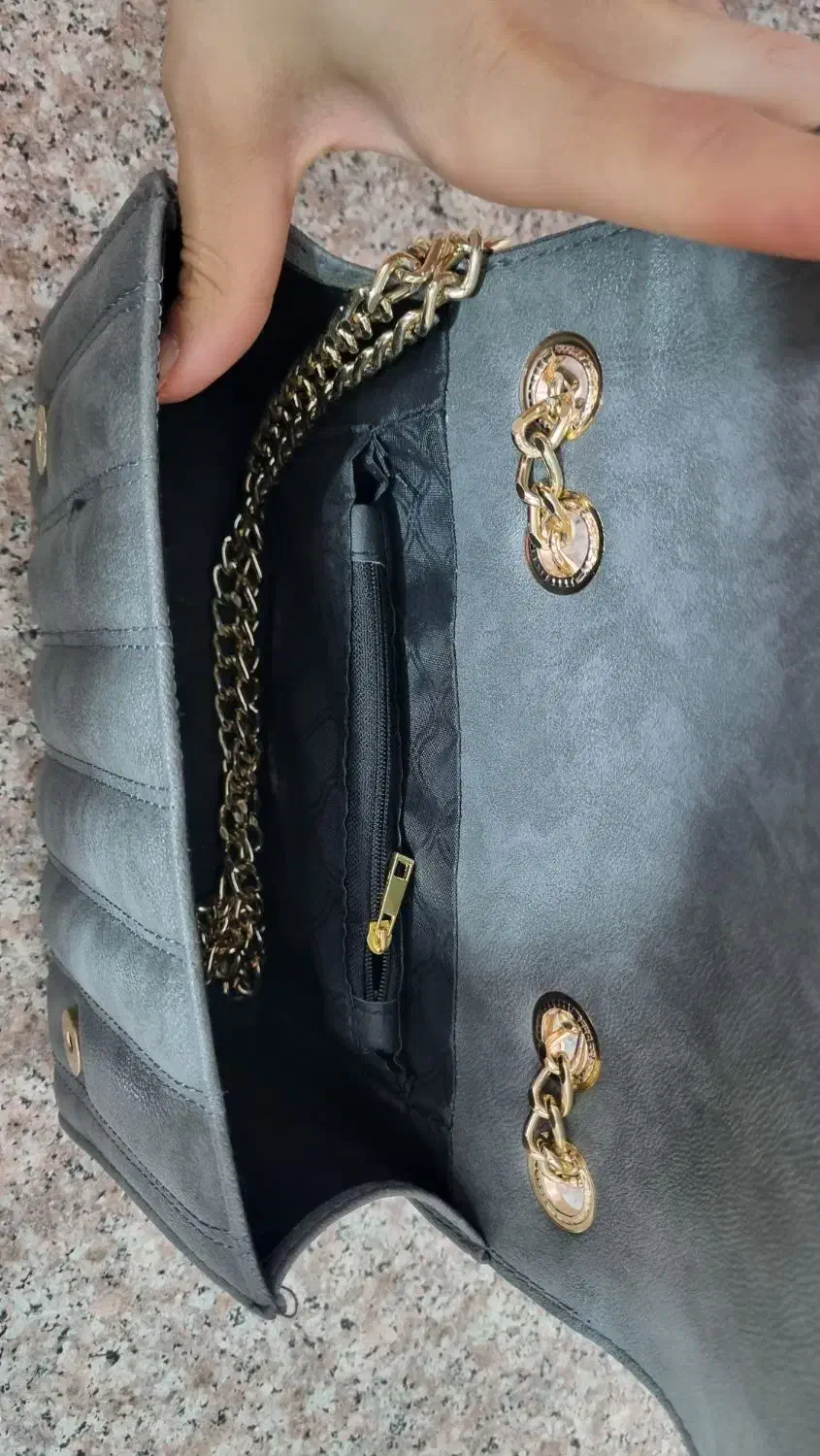 کیف|کیف، کفش، کمربند|بروجرد, |دیوار