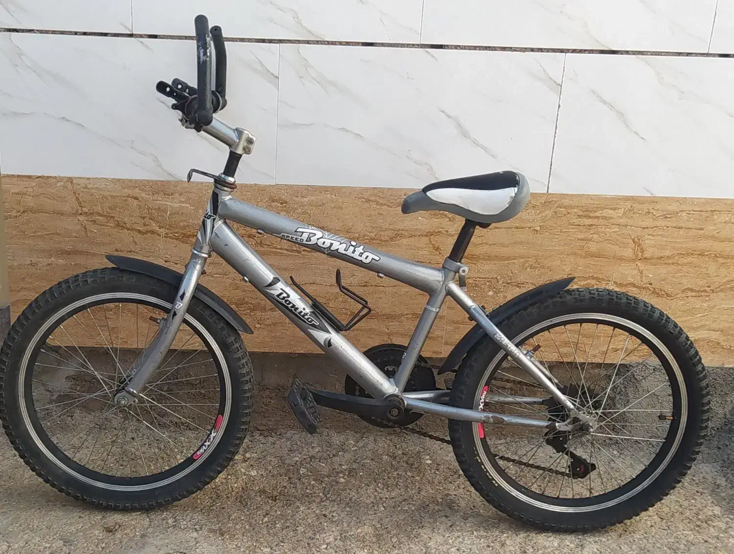 دوچرخه ۲۰ سالم وتمیز|دوچرخه، اسکیت، اسکوتر|شال, |دیوار