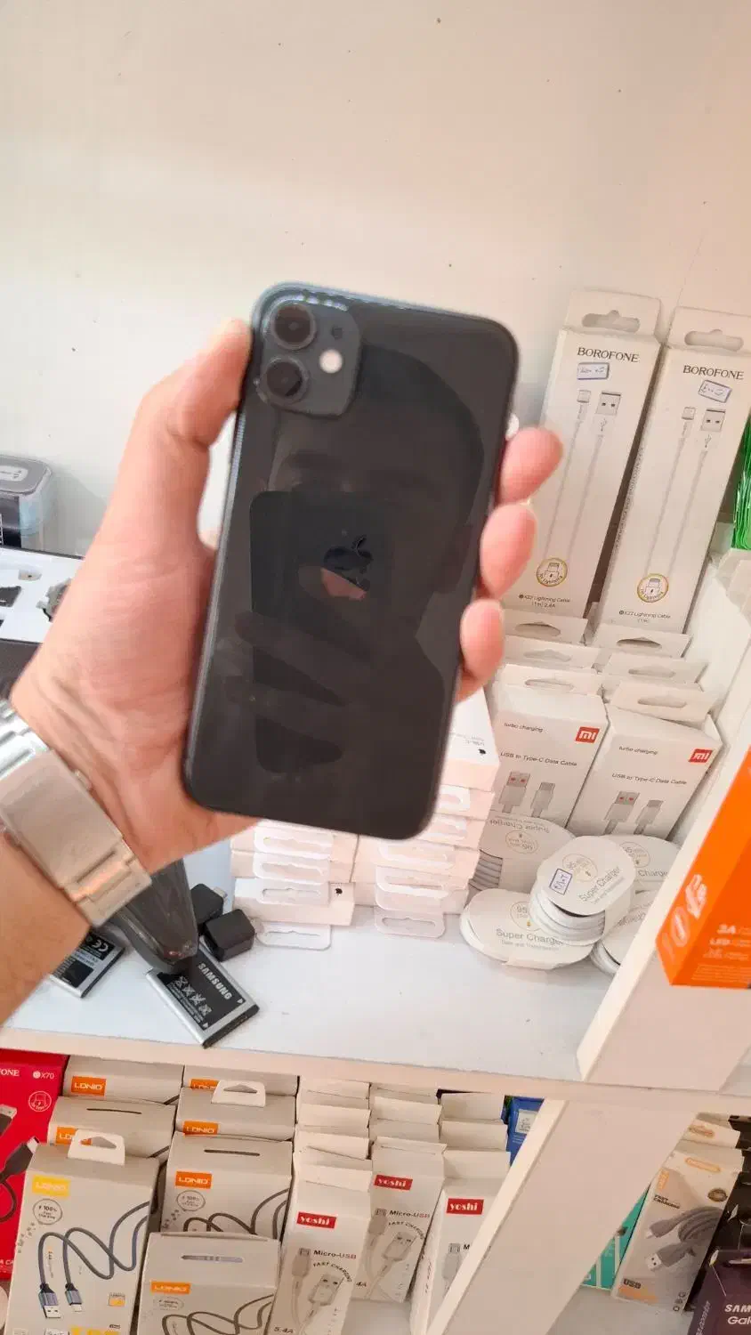 IPhone 11 normal با حافظه 128 گیگابایت|موبایل|ارومیه, |دیوار