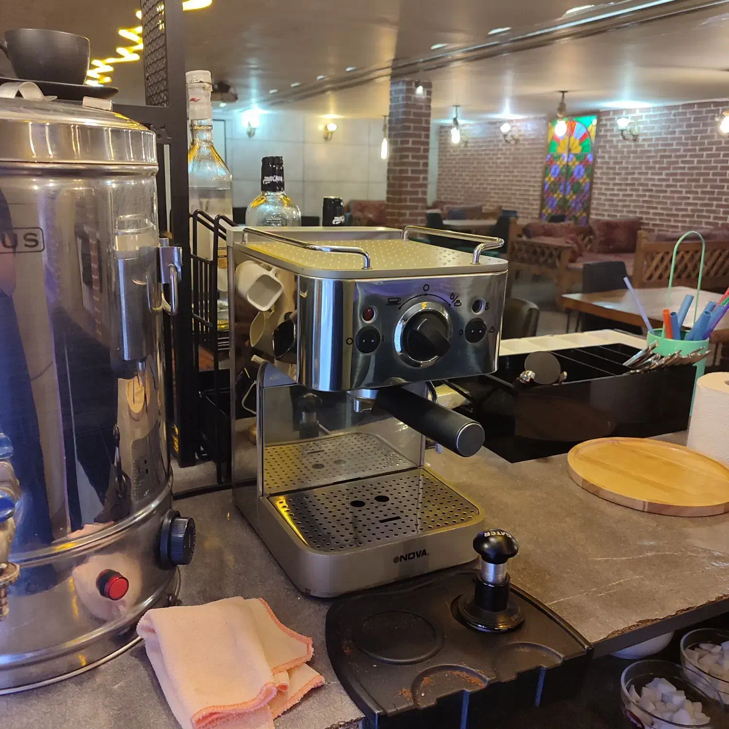 استخدام باریستا|استخدام خدمات فروشگاه و رستوران|تهران, سلسبیل جنوبی|دیوار