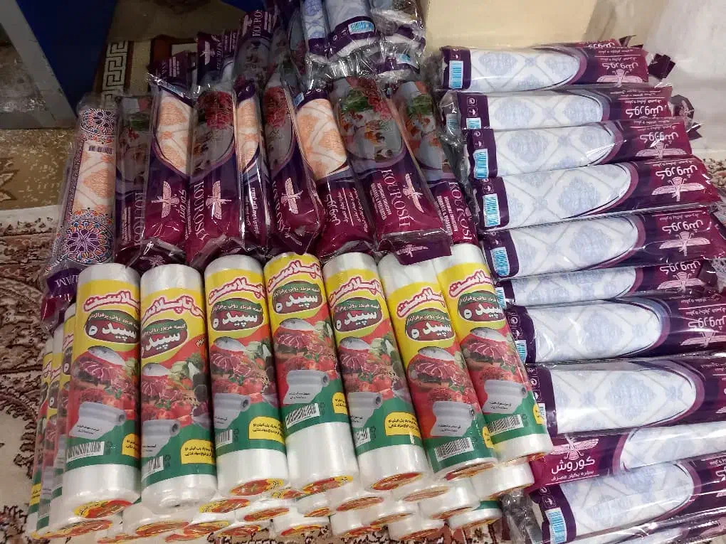 سفره یکبارمصرف و فریزر|ظروف نگهدارنده، پلاستیکی، یک‌بارمصرف|چوبر, |دیوار