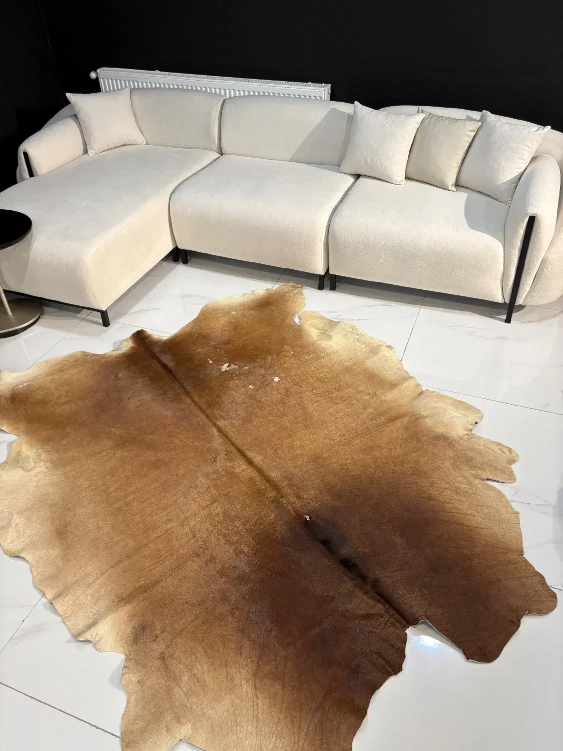 پوست طبیعی گاو|فرش|سبزوار, فیاض|دیوار