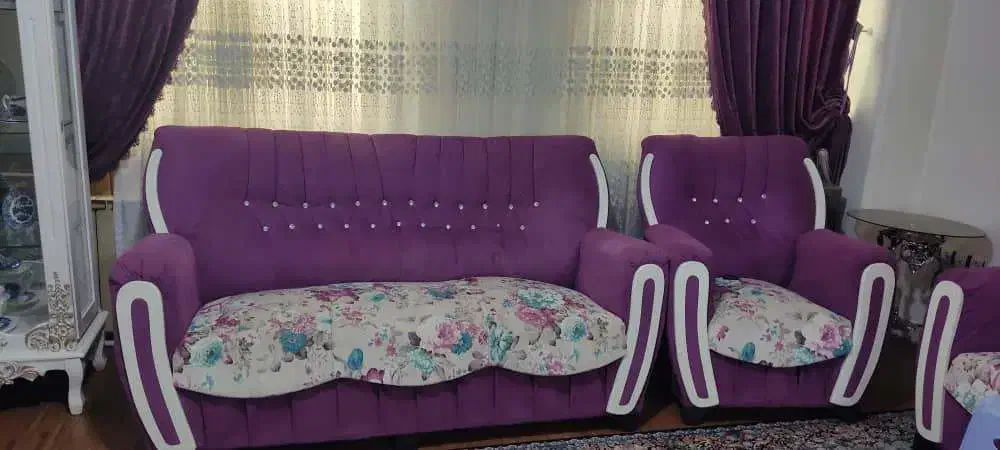 مبل هفت نفره و میز جلو مبلی و ۳تا عسلی .۴تومن .|مبلمان خانگی و میز عسلی|فردیس, فردیس|دیوار