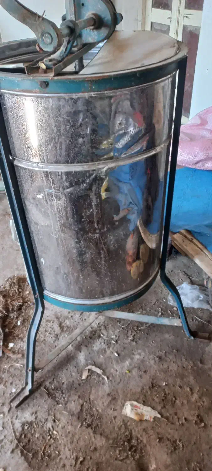 استراکتور ۴ قاب تمام استیل. عسل گیر|ابزارآلات|نمین, |دیوار