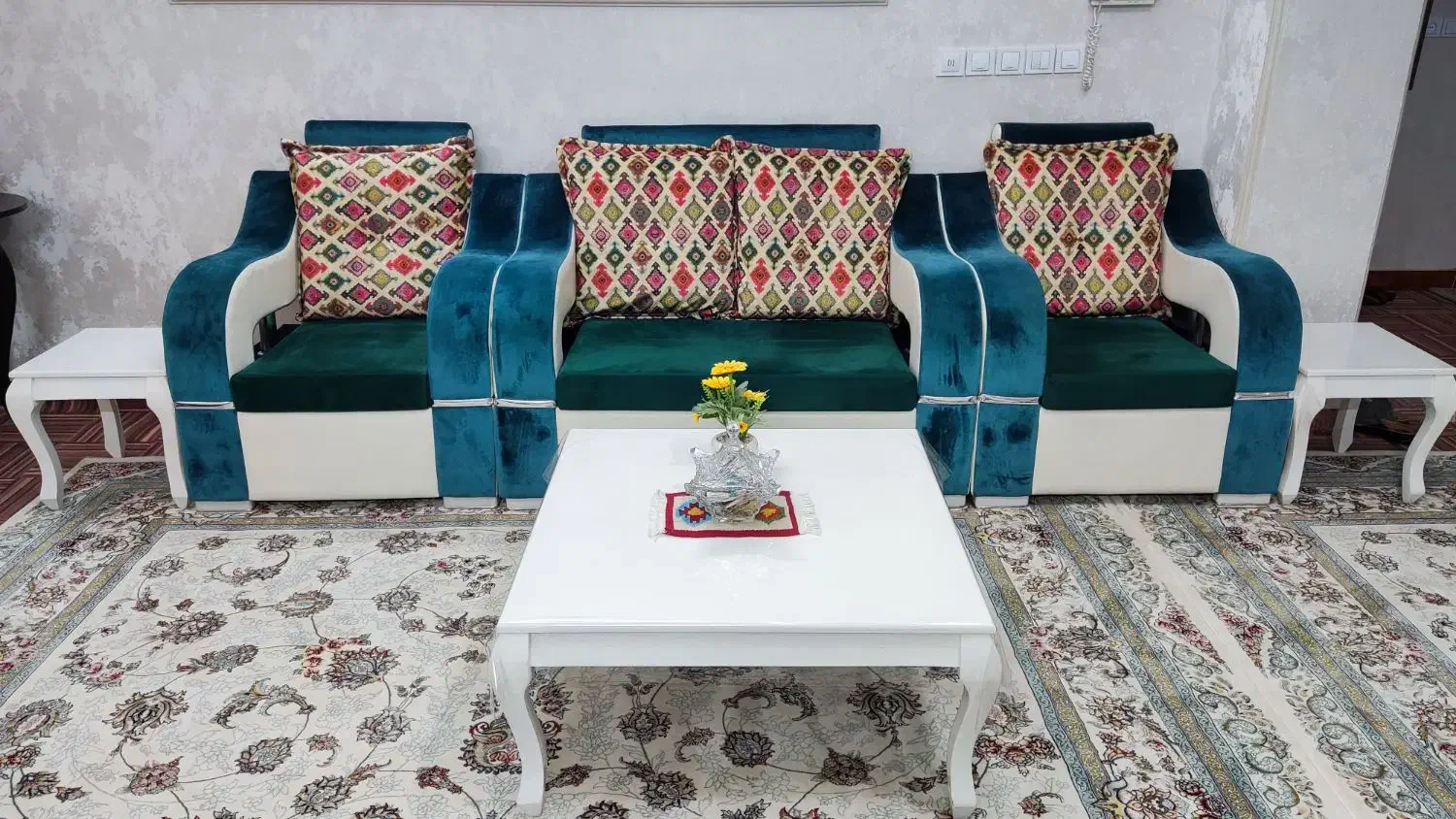 مبل راحتی|مبلمان خانگی و میز عسلی|رباط‌کریم, رباط‌کریم|دیوار