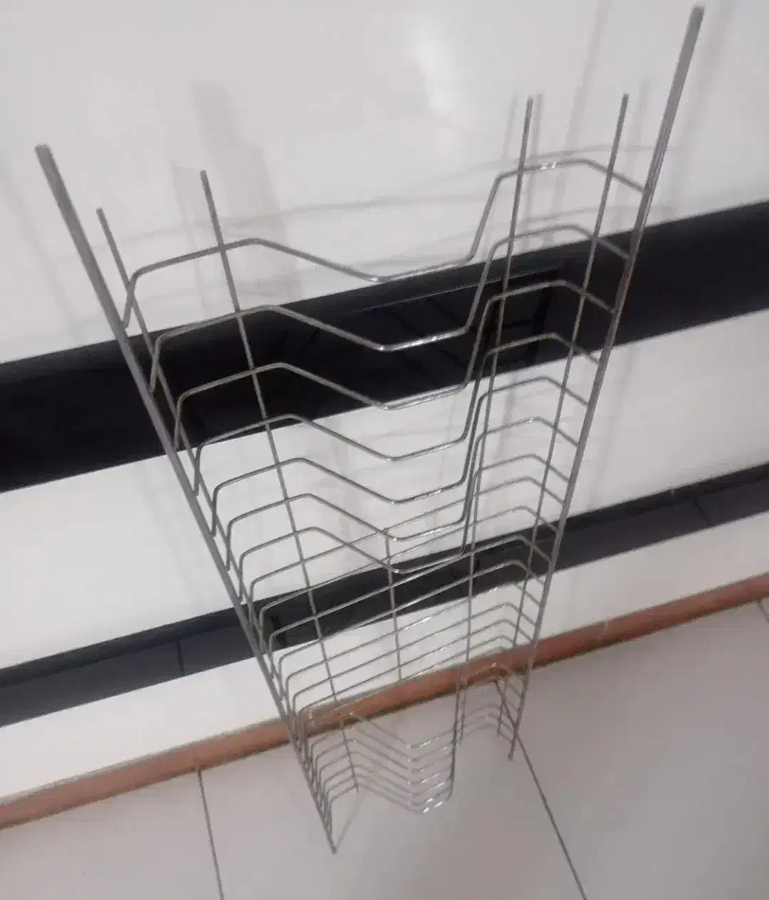 آبچکان ابچکون آبچکون|آبچکان و نظمدهنده ظروف|تهران, نیروی هوایی (پیروزی)|دیوار