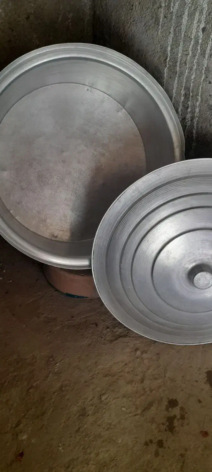 دیگ روحی|ظروف پختوپز|بروجرد, |دیوار