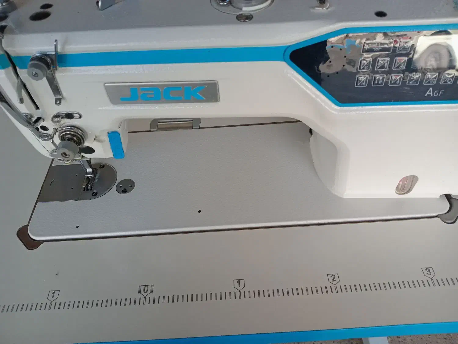 چرخ راسته A6fتمام فول سردوز چهارنخ و پنج نخ|چرخ خیاطی و ریسندگی|محمدیه-قزوین, |دیوار