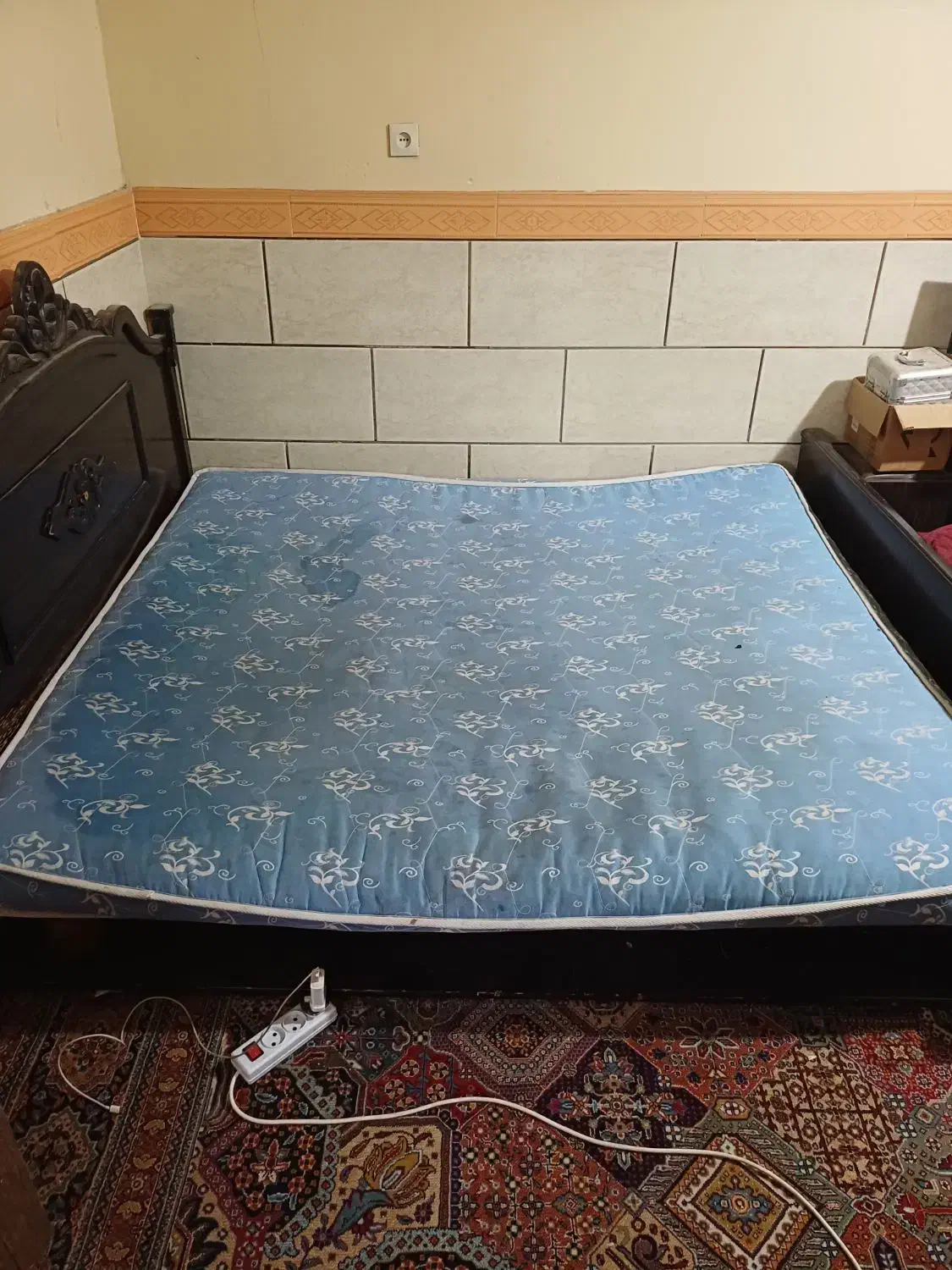 تشک|تشک تختخواب|کرمان, |دیوار