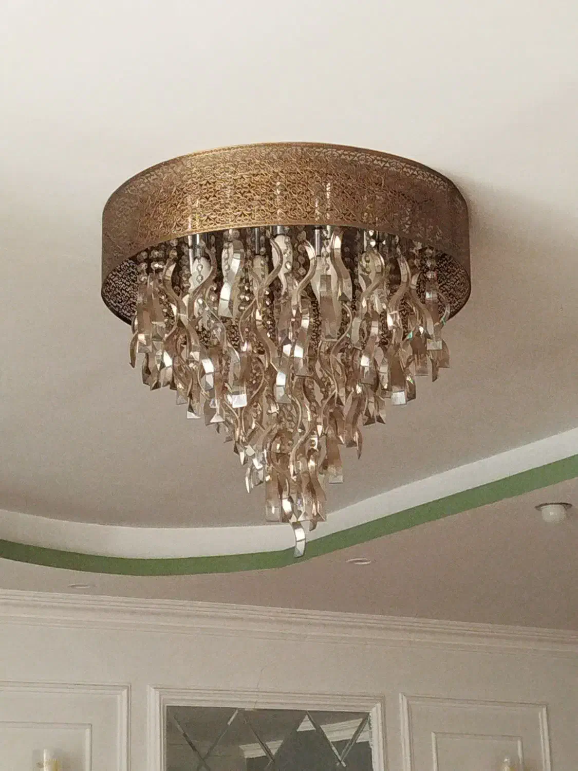 لوستر سقفی|لوستر و چراغ آویز|کرج, کمال‌شهر|دیوار