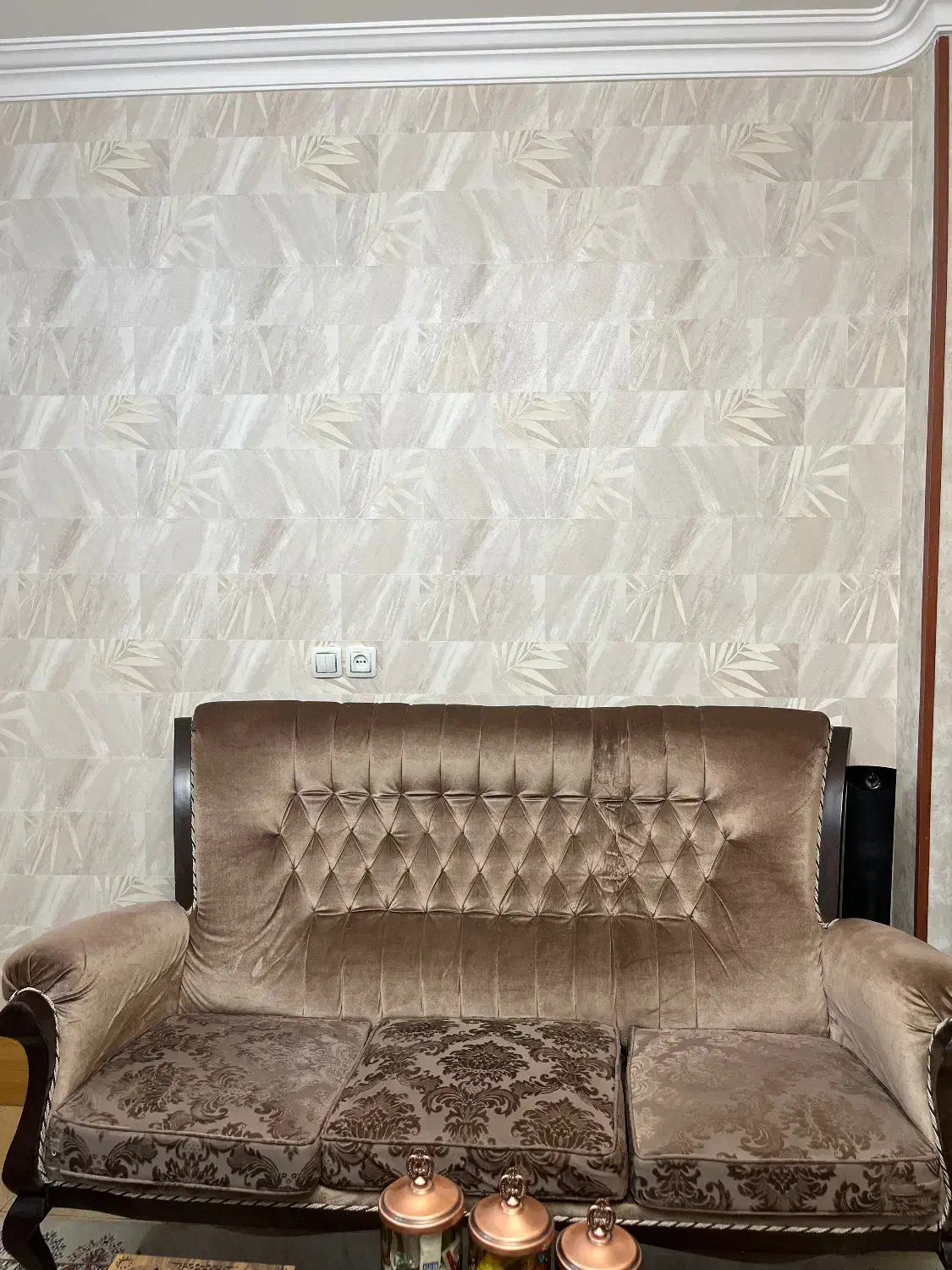 مبل|مبلمان خانگی و میز عسلی|پیر بکران, |دیوار