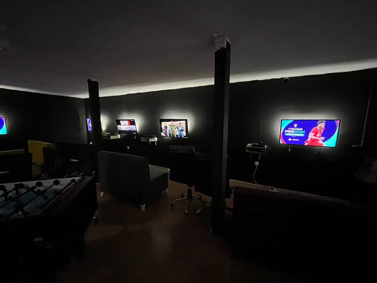 واگذاری گیم لند|اجارهٔ مغازه و غرفه|قروه, |دیوار