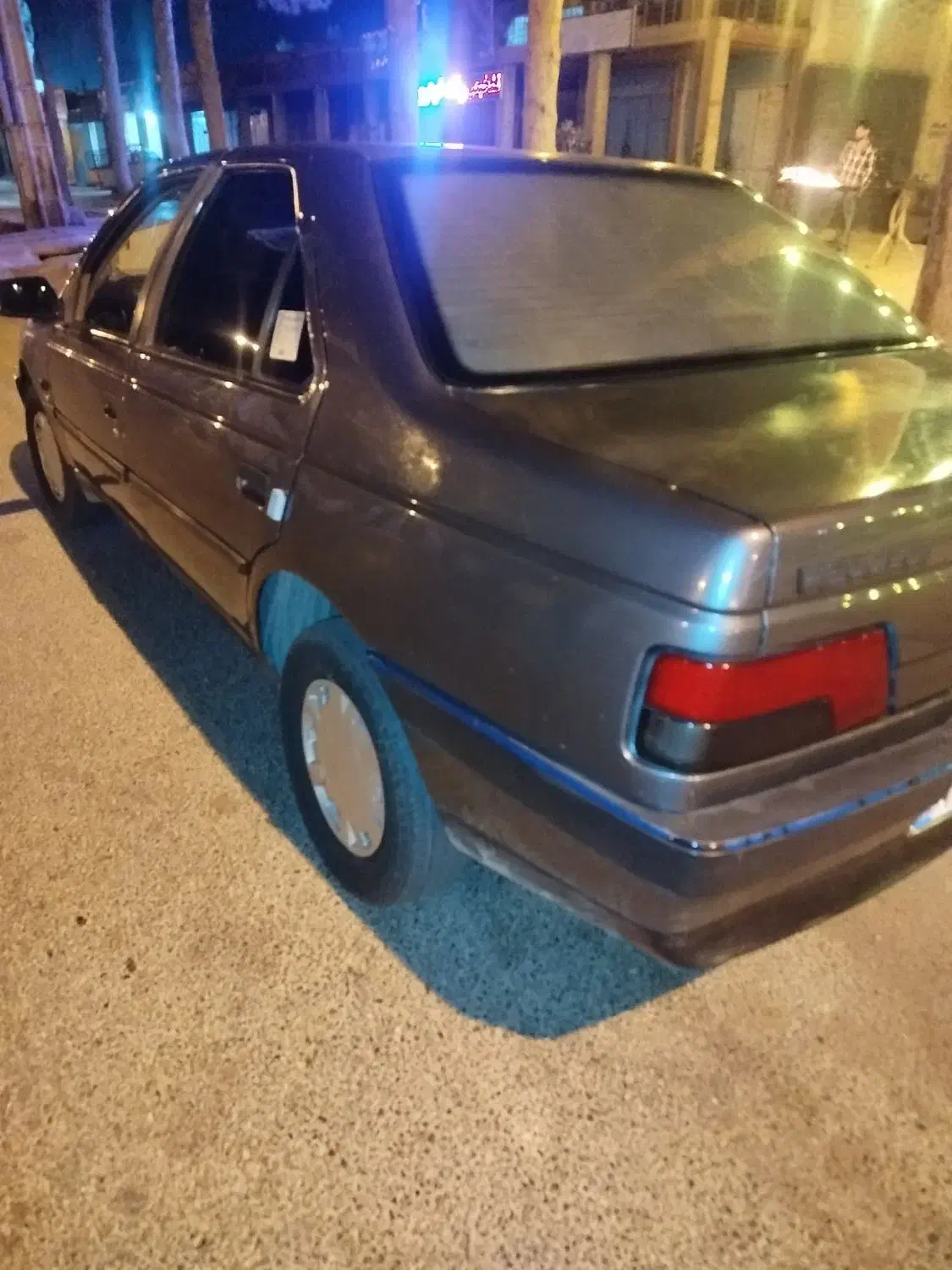 پژو405دلفبنی مدل97معاوزه با نیسان یخچالی|خودرو سواری و وانت|زرقان, |دیوار