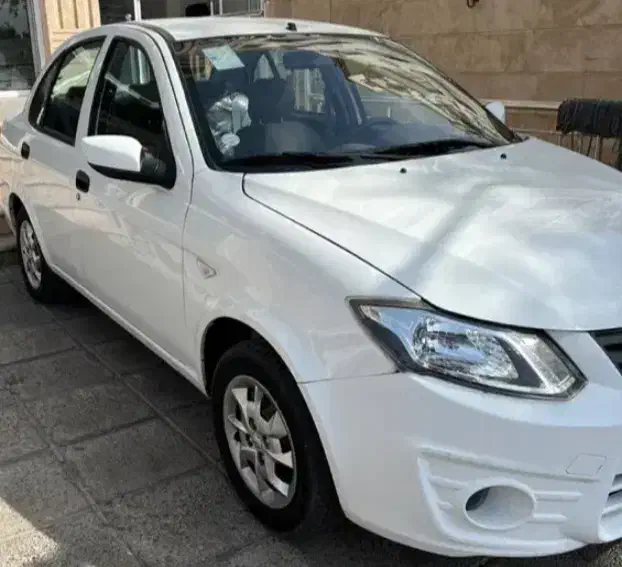 ساینا مدل ۹۸|خودرو سواری و وانت|زرقان, |دیوار