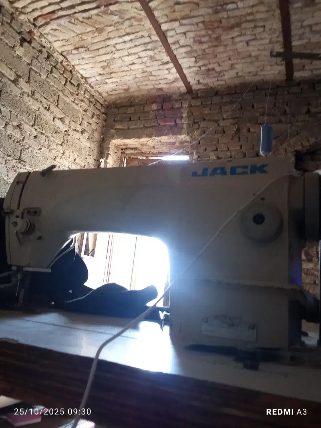 چرخ خیاطی صنعتی|ماشینآلات صنعتی|جزنیک, |دیوار