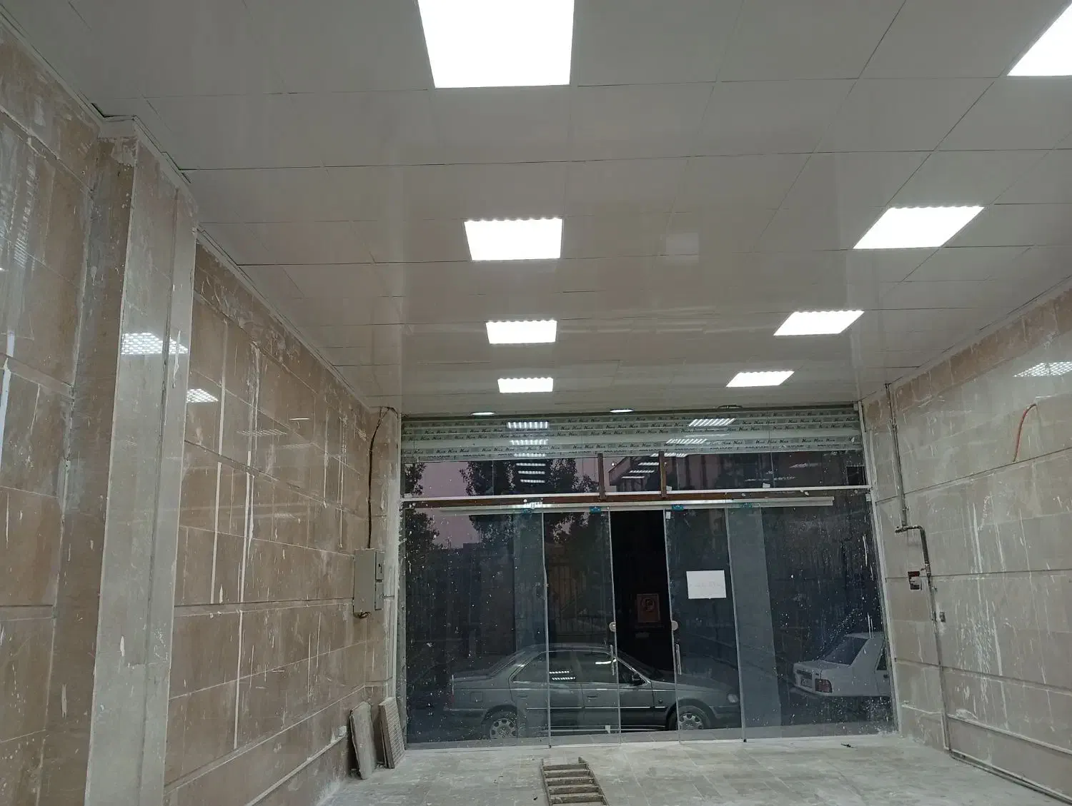 مغازه 75متری نوساز خ لشکری باقراباد|اجارهٔ مغازه و غرفه|قرچک, میرزائی جنوبی|دیوار