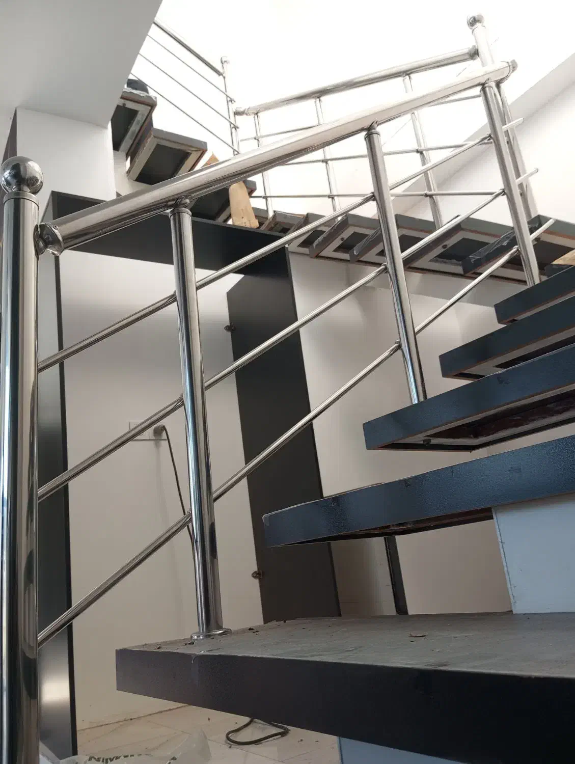 تولیدی و نصب نرده استیل|خدمات پیشه و مهارت|بهشهر, |دیوار