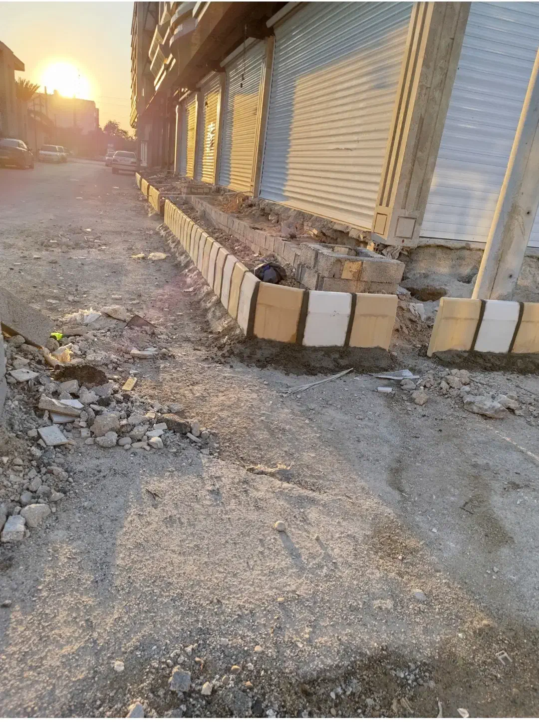 اجرای شیب بندی، جدول ،کف پوش ،بتن مگر کاشی وسرامیک|خدمات پیشه و مهارت|بندر ماهشهر, |دیوار