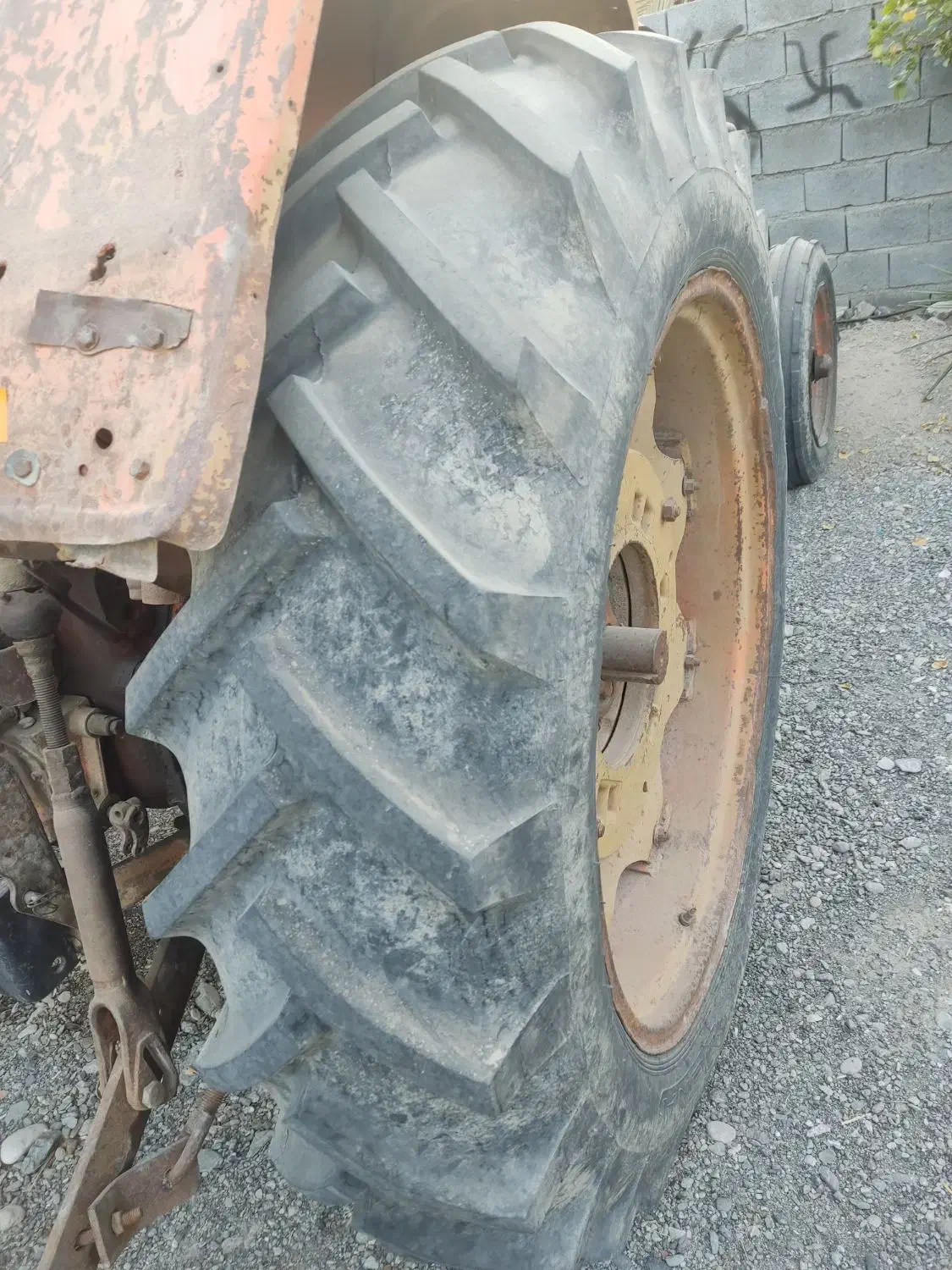 تراکتور رومانی مدل 65|خودرو سنگین|رودخانه, |دیوار