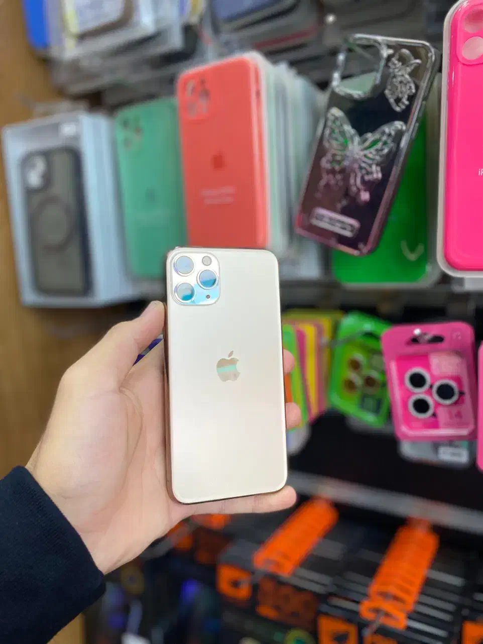 iPhone 11 pro|موبایل|محمدشهر, محمدشهر|دیوار