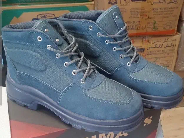 کفش کار****|کیف، کفش، کمربند|کرمان, |دیوار