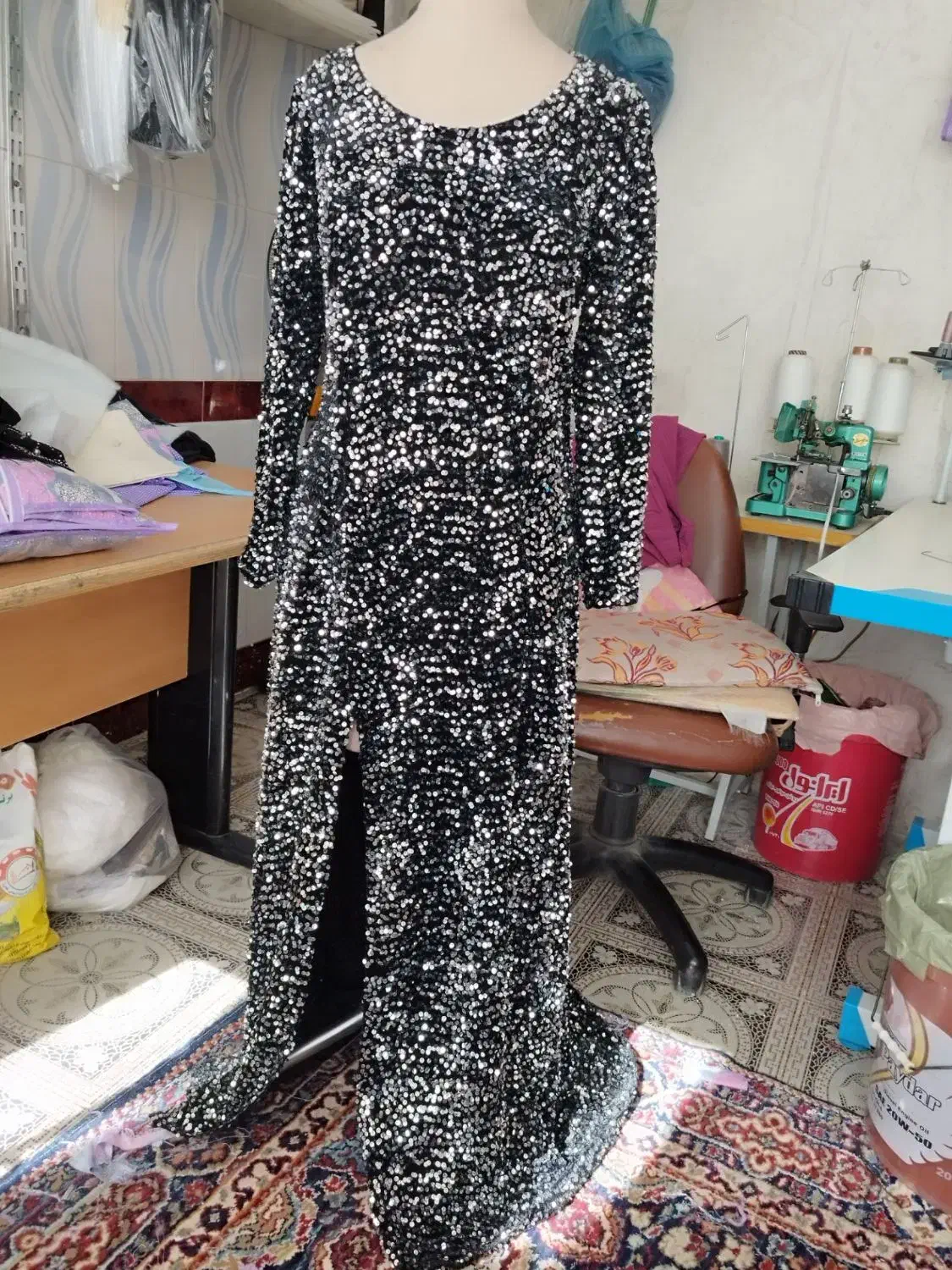 یک میلیون وپانصد|لباس|بناب, |دیوار