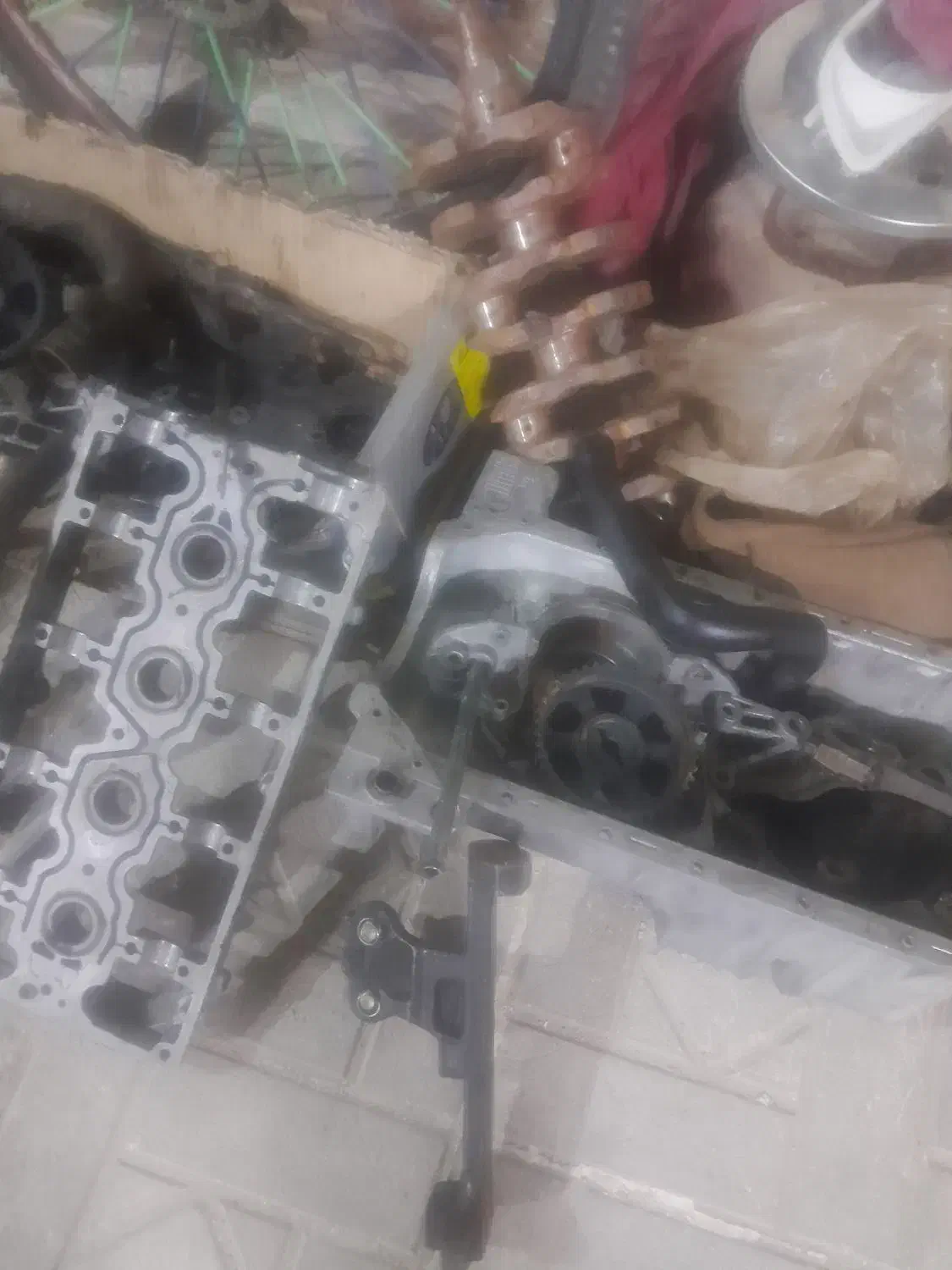 لوازم استوک موتورریو|قطعات یدکی و لوازم جانبی|اصفهان, سرشبادران|دیوار