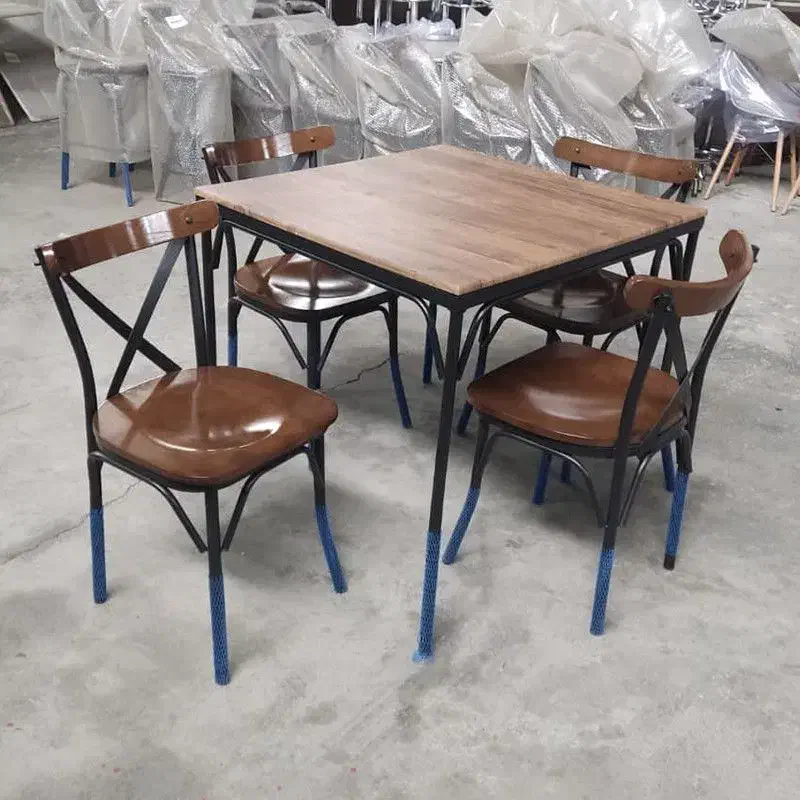 میز و صندلی چهارنفره لهستانی کافه فست فود رستوران|میز و صندلی غذاخوری|چهاردانگه (تهران), |دیوار