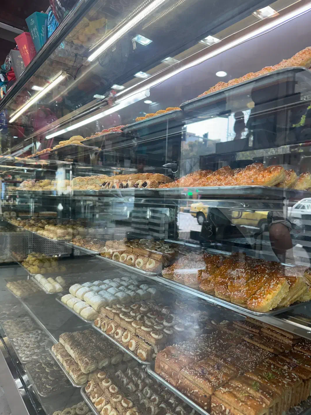 کارگر ساده فروشنده|استخدام خدمات فروشگاه و رستوران|تهران, خاوران|دیوار