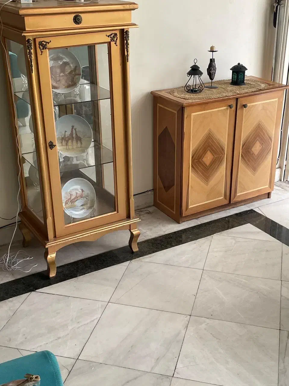 بوفه ۳ عدد ویترین جمعا ۴ میلیون|بوفه، ویترین، کنسول|پردیس, فاز ۸|دیوار