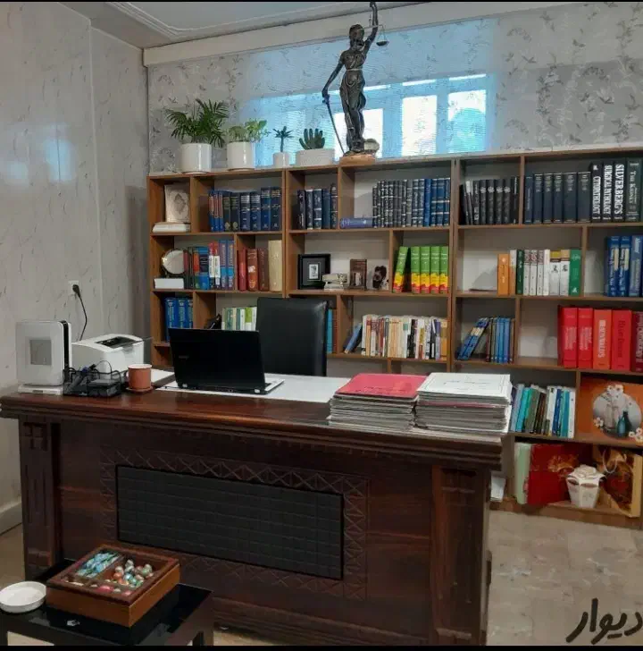 وکیل دادگستری|خدمات مالی، حسابداری، بیمه|رشت, چله خانه|دیوار