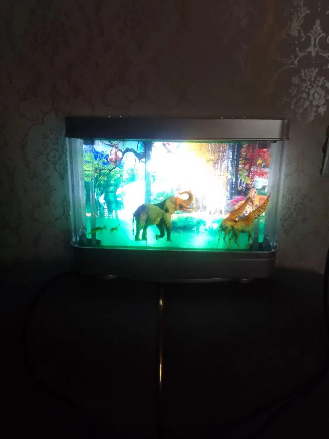 چراغ خواب جنگلی|چراغ خواب و آباژور|خوی, |دیوار