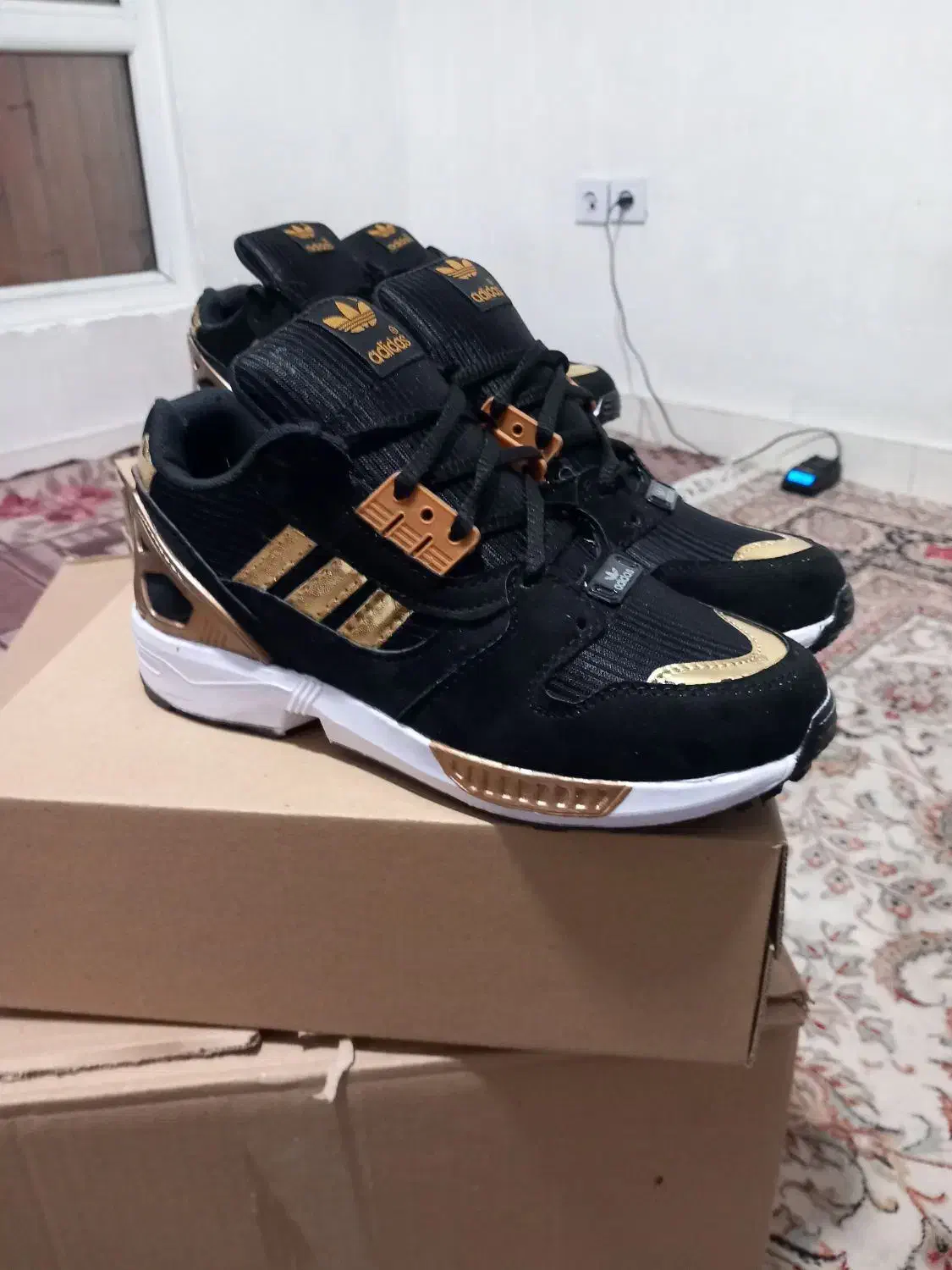 کتانی زدایکس|کیف، کفش، کمربند|شهریار, شهریار|دیوار