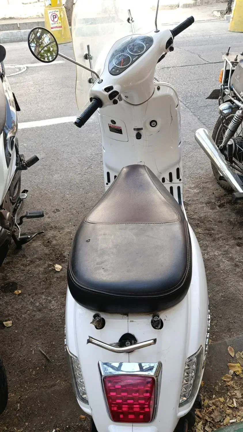 موتور طرح وسپا کاوان|موتورسیکلت|تهران, فلسطین (میدان انقلاب)|دیوار