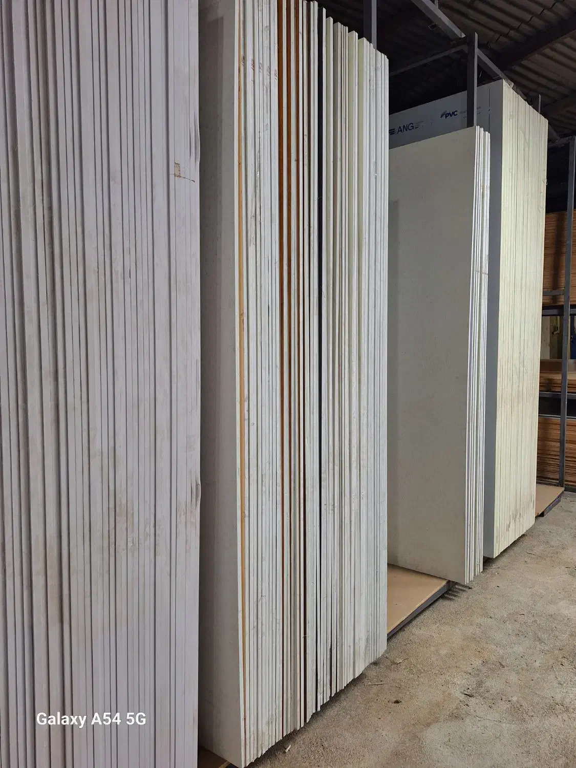 فروش انواع ورق ام دی اف|مصالح و تجهیزات ساختمان|کرج, چهارصد دستگاه|دیوار