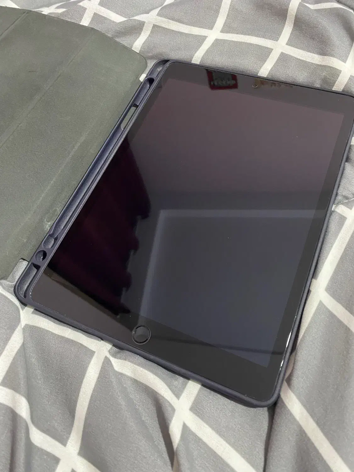 آیپد نسل ۹ ipad 9th generation 2022 64 G|تبلت|تهران, صادقیه|دیوار