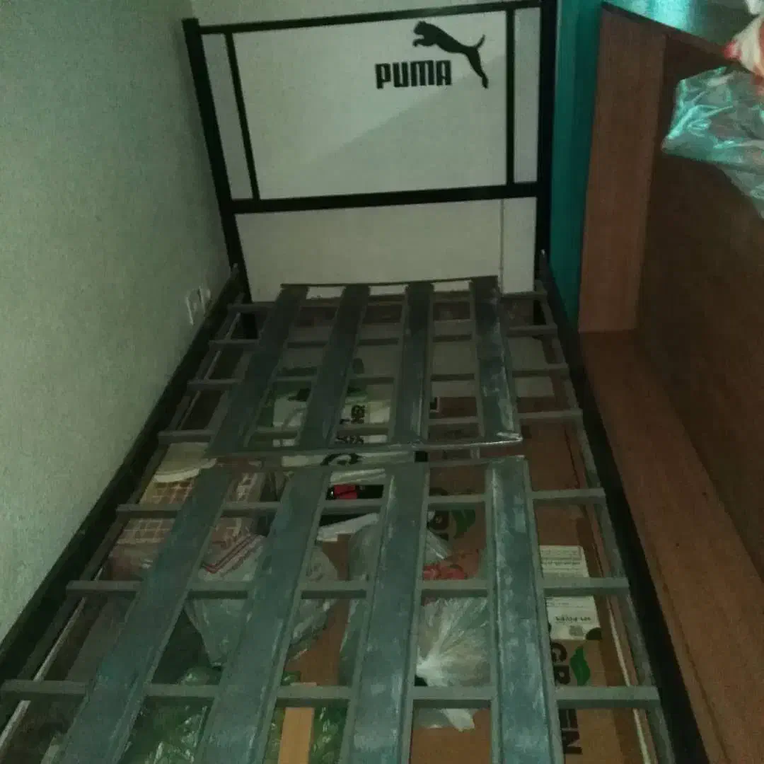 تخت فلزی فروش فوری|تخت و صندلی بچه|اندیشه, اندیشه فاز ۲|دیوار