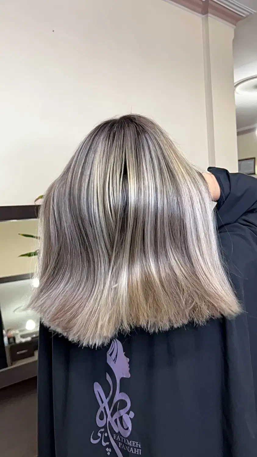 رنگ ولایت تخصصی|خدمات آرایشگری و زیبایی|بومهن, |دیوار