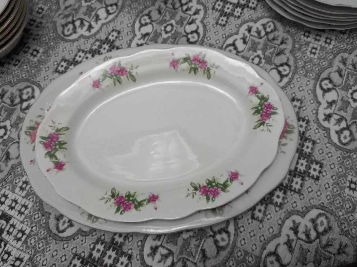 سرویس چینی ۶ نفره|ظروف سرو و پذیرایی|فردیس, شهرک ۱۱۰|دیوار