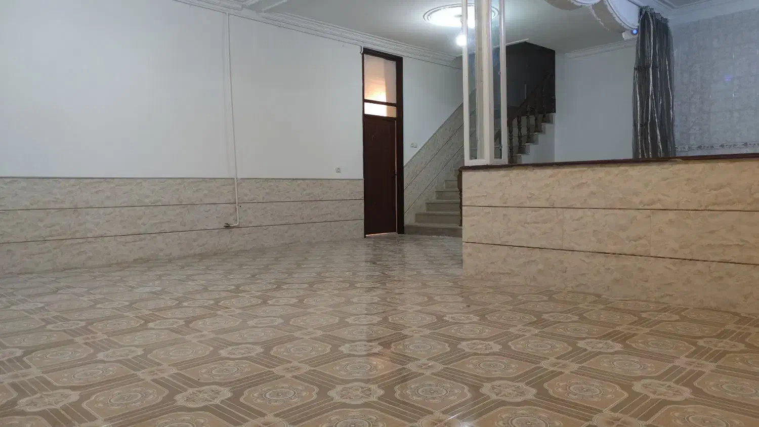 خانه صفاییه نوق قیمت یه ۲۰۷|فروش خانه و ویلا|فردوس (کرمان), |دیوار