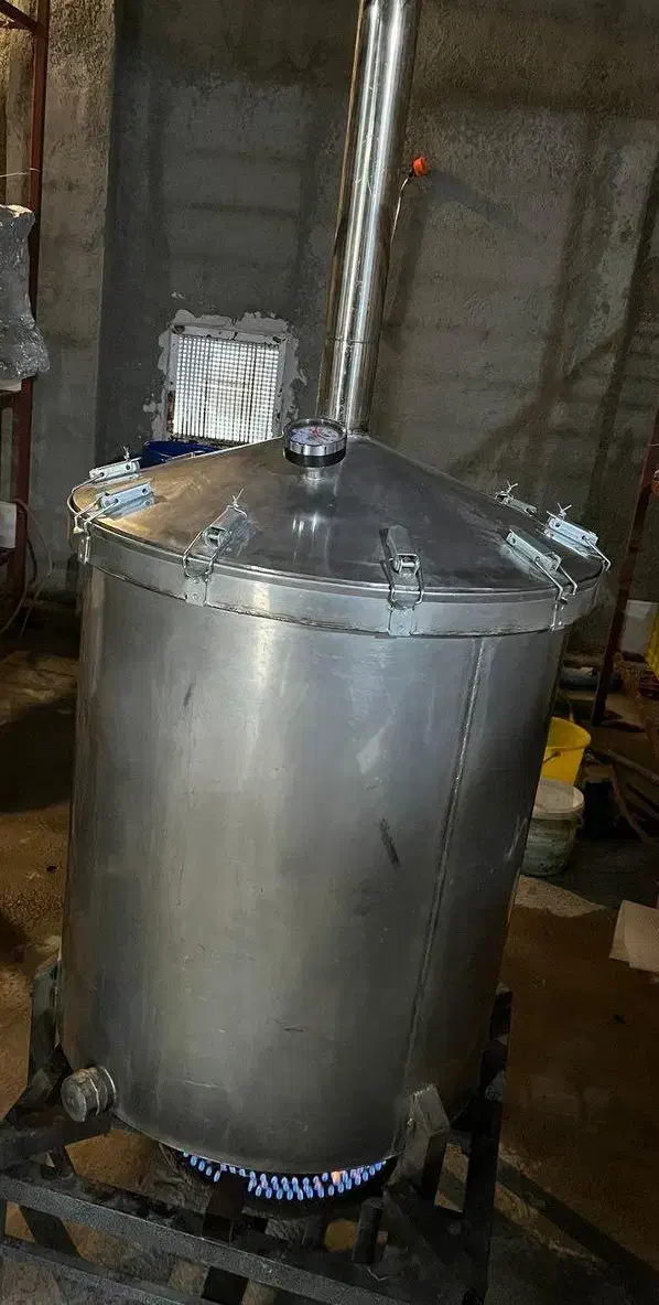 عرق بادرشبی امسال قیمت عمده خلوص ۹۸ درصدی|خوردنی و آشامیدنی|ارومیه, |دیوار