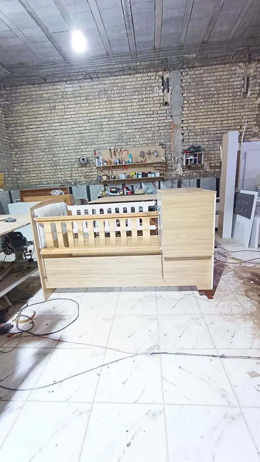 تولیدتخت خواب نوزاد دومنظوره و دوطبقه|تخت و سرویس خواب|کارون, |دیوار