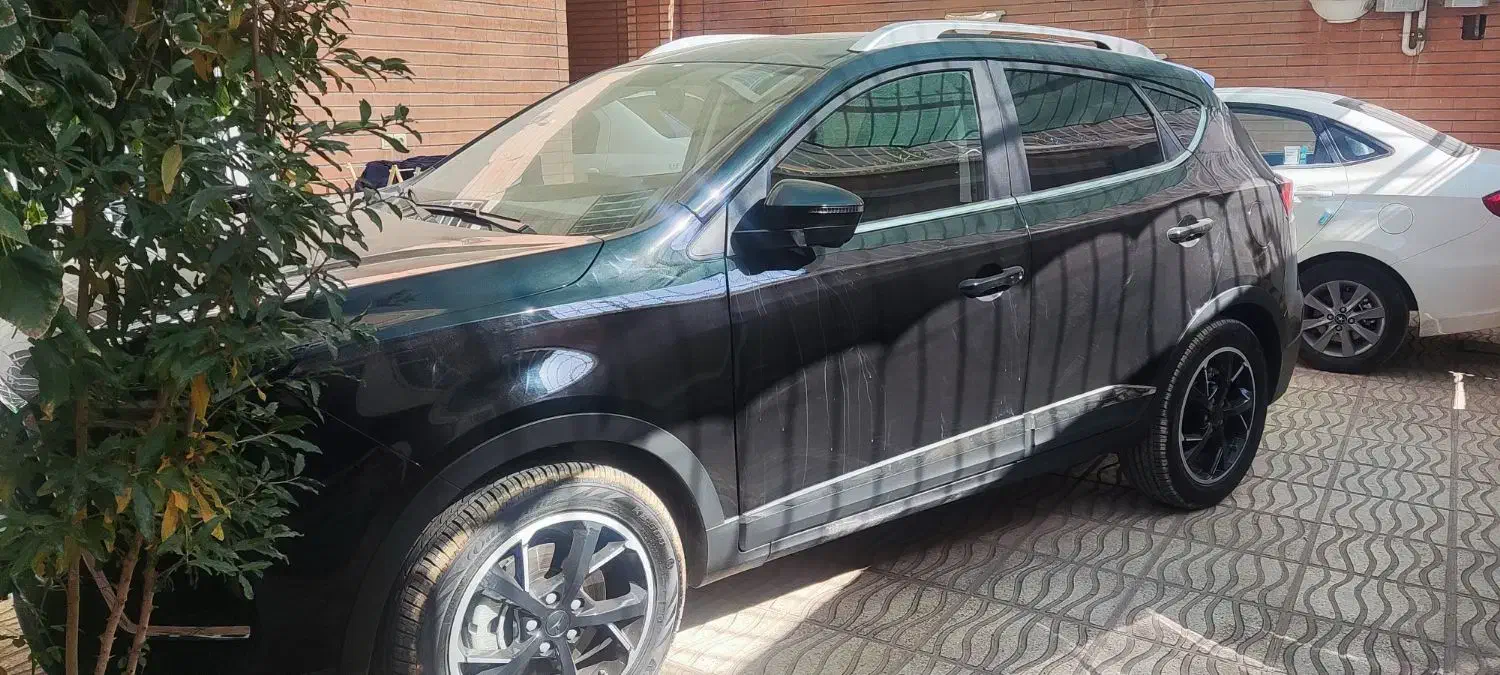 kmc x5 مدل ۱۴۰۳|خودرو سواری و وانت|شاهینشهر, شهرک میلاد|دیوار