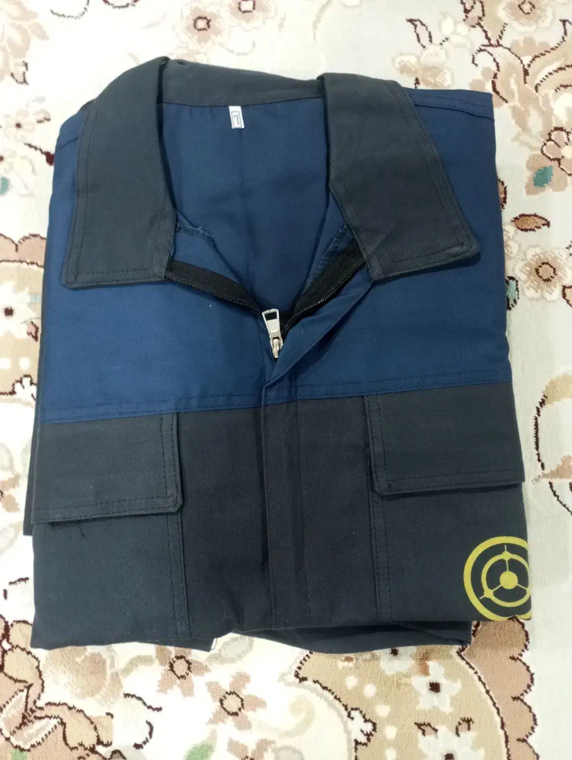 کافشن ولباس کار|لباس|ازنا, |دیوار