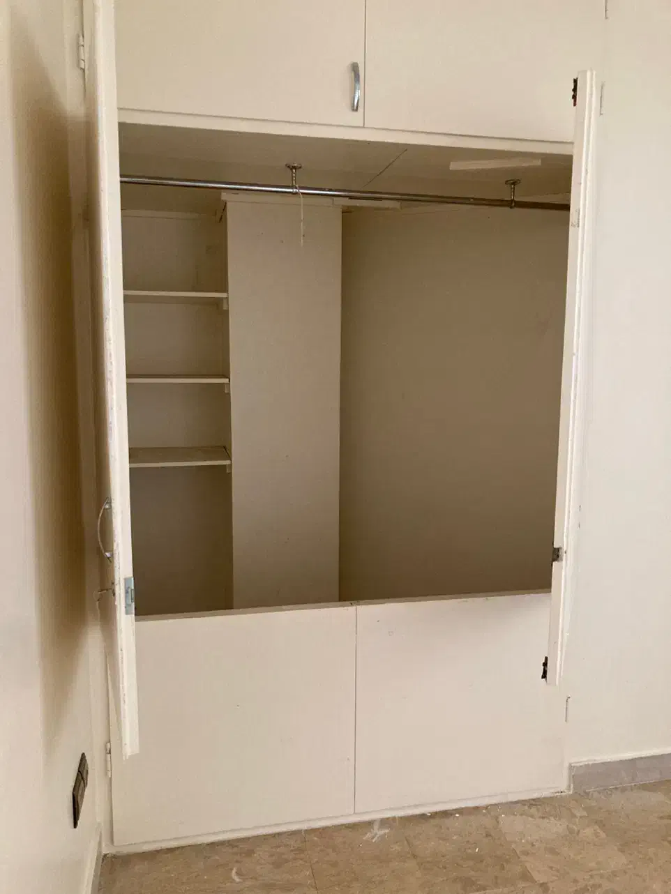 ۱۱۵ متر ۳ خواب فول امکانات رهن کامل دسترسی عالی