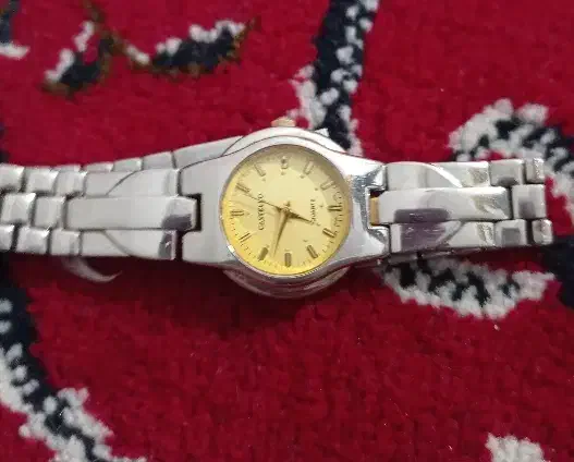 ساعت|ساعت|بروجرد, |دیوار