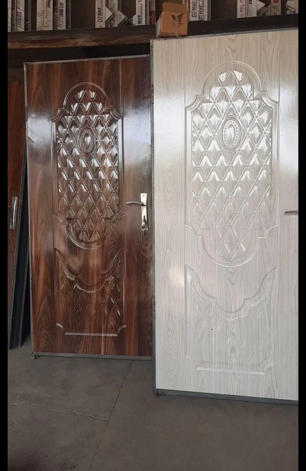 ساخت و تولید انواع درب چوبی و ضدآب|خدمات پیشه و مهارت|قزوین, |دیوار